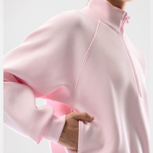Aritzia Women's Pink Half-Zip Sweater AfterFX™ Dash 1/2 Zip Sweater - Picture 5 of 8